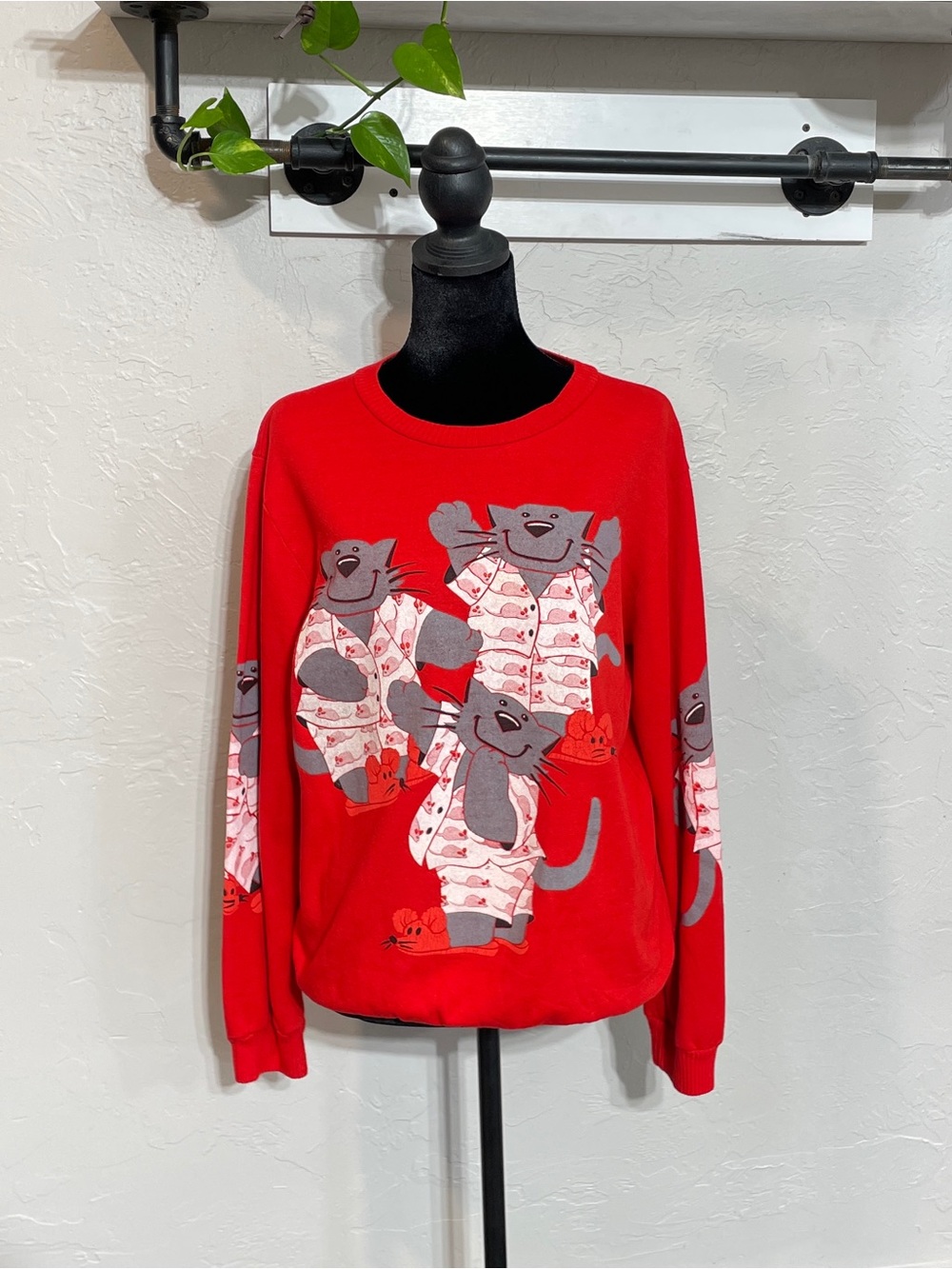 Vintage cat and mouse sweatshirt, cats in pajamas, Scarab San Francisco, 80s’